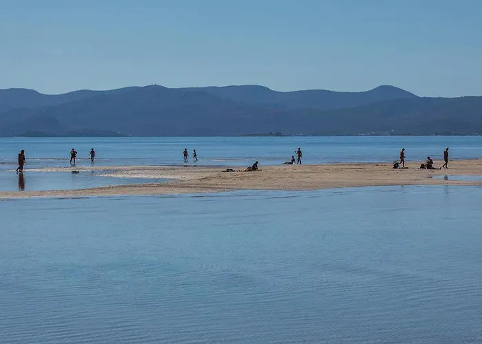 Stunning In Rogotin-ploce With Wifi 公寓 Rogotin